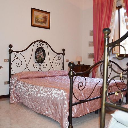 Residenza Di Via Piccardi Bed and Breakfast Gubbio Kamer foto