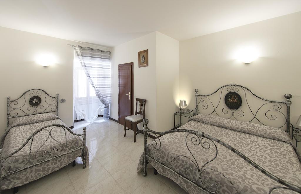 Residenza Di Via Piccardi Bed and Breakfast Gubbio Kamer foto